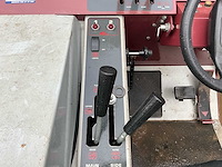 2005 minuteman powerboss straatveegmachine - afbeelding 10 van  22