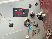 2005 minuteman powerboss straatveegmachine - afbeelding 18 van  22