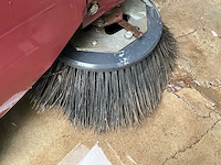 2005 minuteman powerboss straatveegmachine - afbeelding 20 van  23