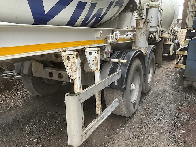 2005 muller liebherr sf32 bm betonmengwagen - afbeelding 3 van  23