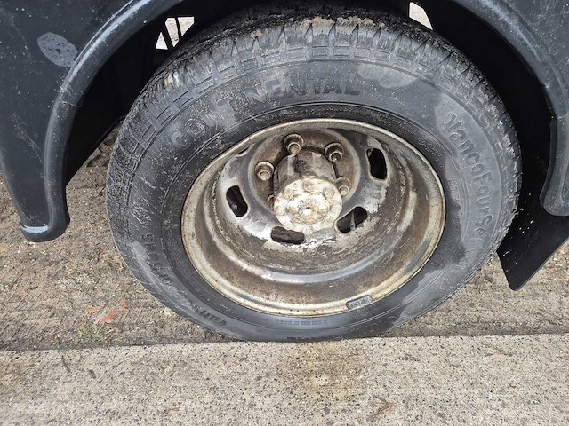 2005 nissan atleon vrachtwagen - afbeelding 13 van  32