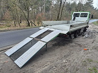 2005 nissan atleon vrachtwagen - afbeelding 31 van  32