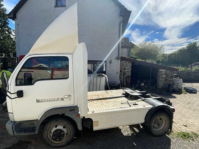 2005 nissan cabstar.e 120 vrachtwagen + aanhangwagen verdonk - afbeelding 21 van  49