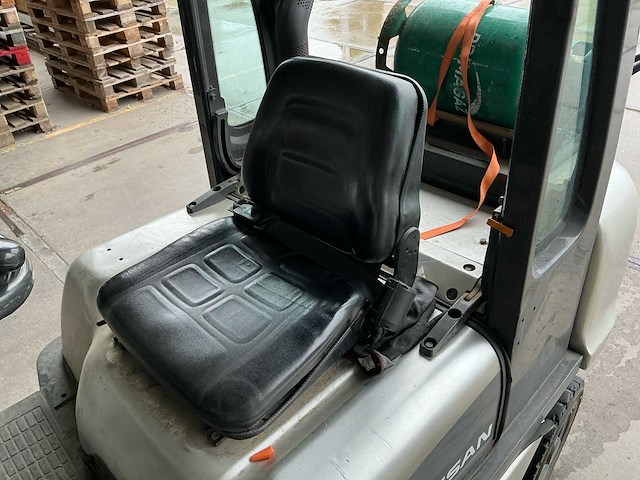 2005 nissan ud02a25pq vorkheftruck - afbeelding 1 van  11