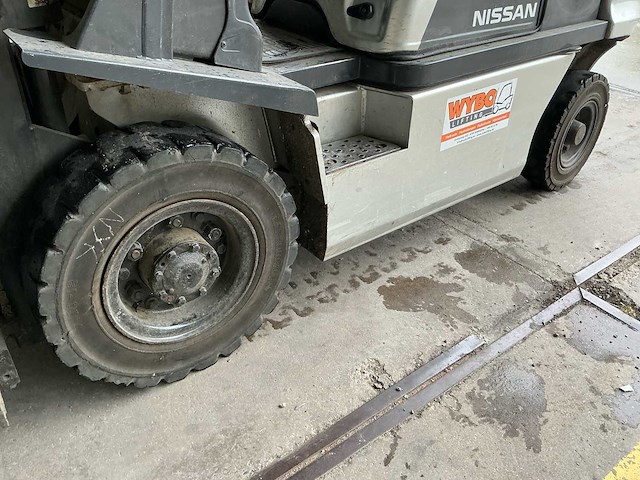 2005 nissan ud02a25pq vorkheftruck - afbeelding 11 van  11