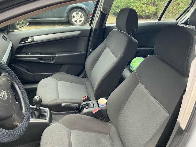 2005 opel astra a-h - afbeelding 13 van  45