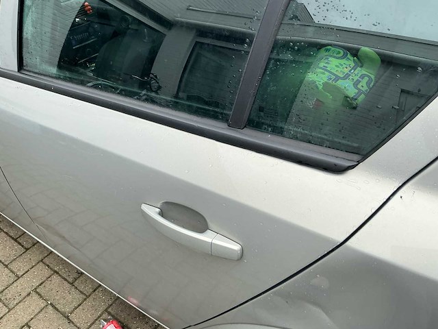 2005 opel astra a-h - afbeelding 20 van  45