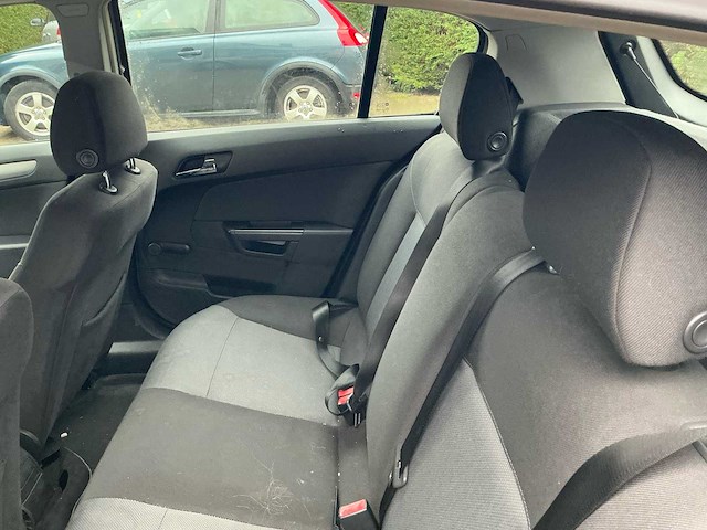 2005 opel astra a-h - afbeelding 22 van  45