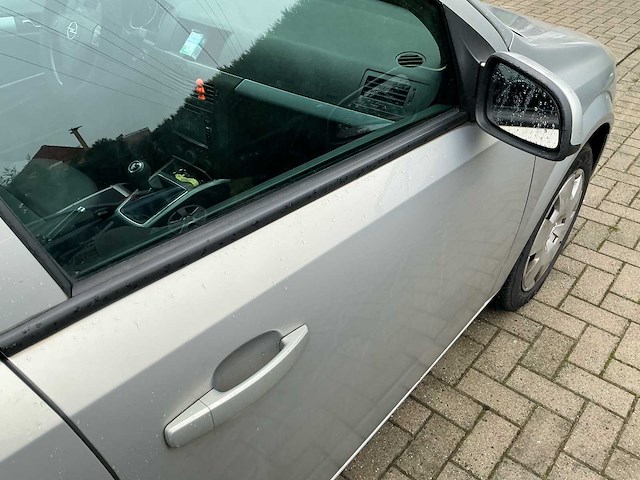 2005 opel astra a-h - afbeelding 25 van  45