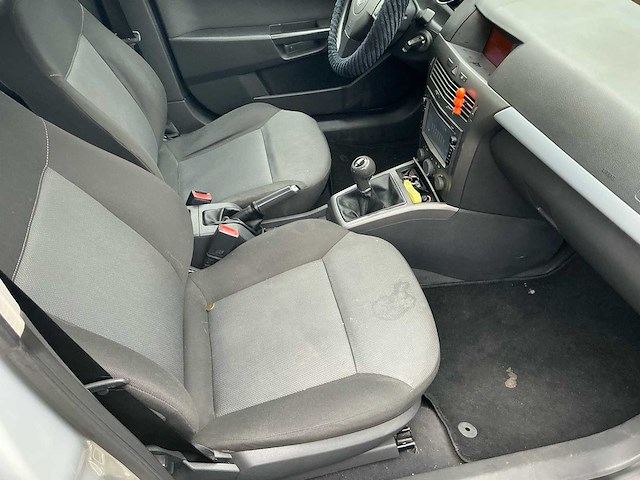 2005 opel astra a-h - afbeelding 27 van  45