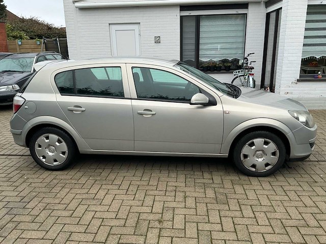 2005 opel astra a-h - afbeelding 43 van  45