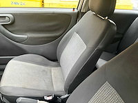 2005 opel corsa personenauto - afbeelding 3 van  17