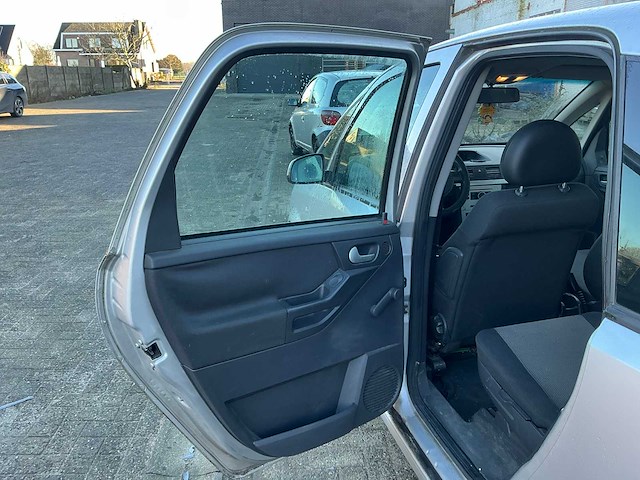 2005 opel meriva 1.6 benzine - afbeelding 17 van  40