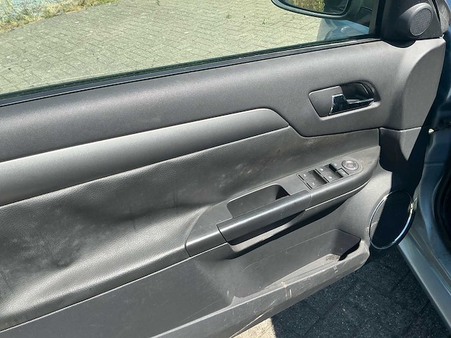 2005 opel tigra personenauto - afbeelding 2 van  10