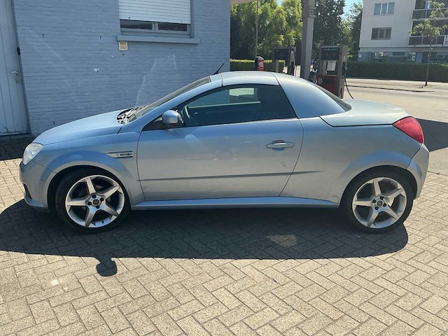 2005 opel tigra personenauto - afbeelding 7 van  10