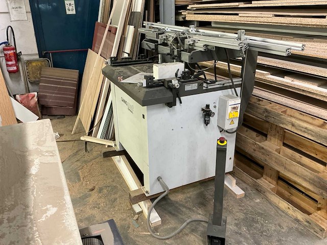 2005 optima 21 0510 verticale freesmachine - afbeelding 2 van  8