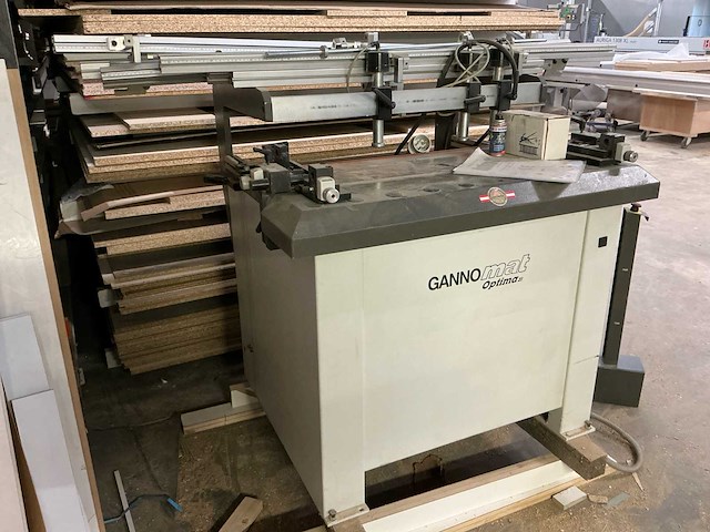 2005 optima 21 0510 verticale freesmachine - afbeelding 7 van  8