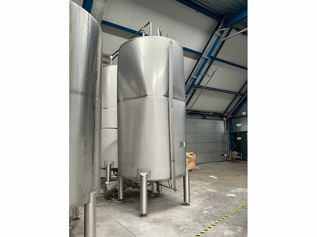 2005 ortmans verticale rvs opslagtank 10500l - afbeelding 5 van  7