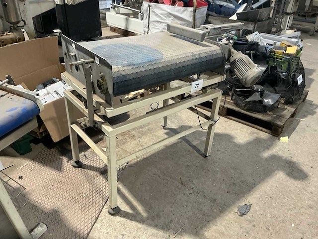 2005 overveld modulaire transportband voor kratten - afbeelding 1 van  8