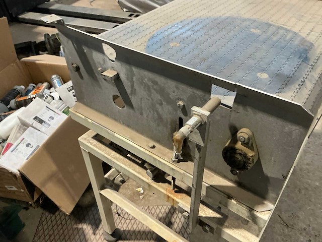 2005 overveld modulaire transportband voor kratten - afbeelding 4 van  8