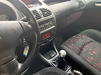 2005 peugeot 206 personenauto - afbeelding 12 van  17
