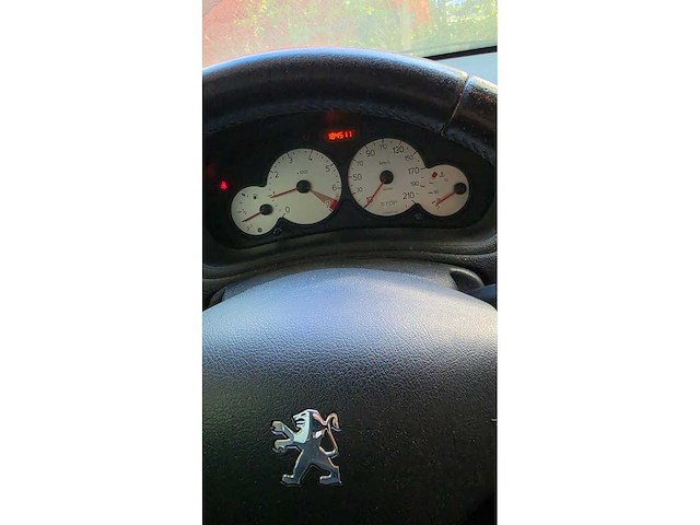 2005 peugeot 206 personenauto - afbeelding 9 van  17