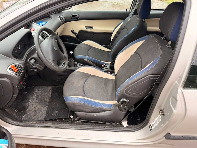 2005 peugeot 206 personenauto - afbeelding 2 van  15