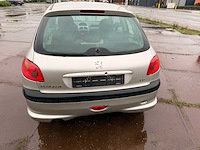 2005 peugeot 206 personenauto - afbeelding 9 van  15