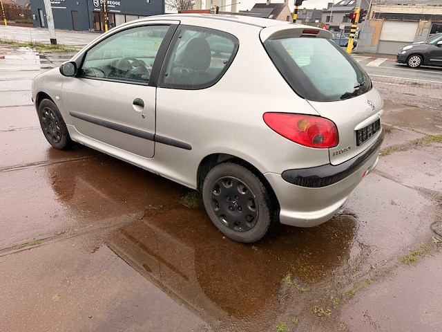 2005 peugeot 206 personenauto - afbeelding 10 van  15