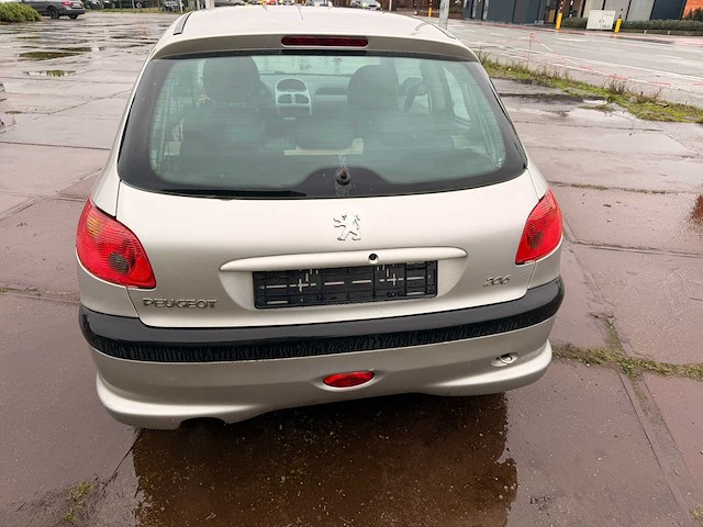 2005 peugeot 206 personenauto - afbeelding 5 van  7