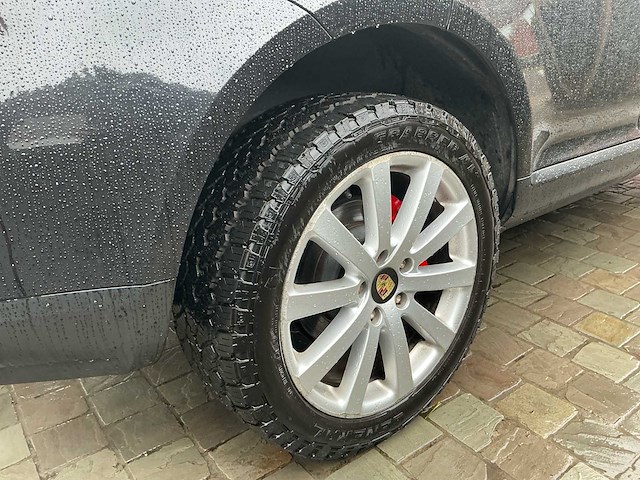 2005 porsche cayenne personenauto - afbeelding 21 van  37