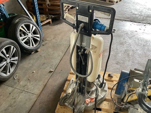 2005 raimondi ipertitina 108/10 vloerreiniger - afbeelding 1 van  6