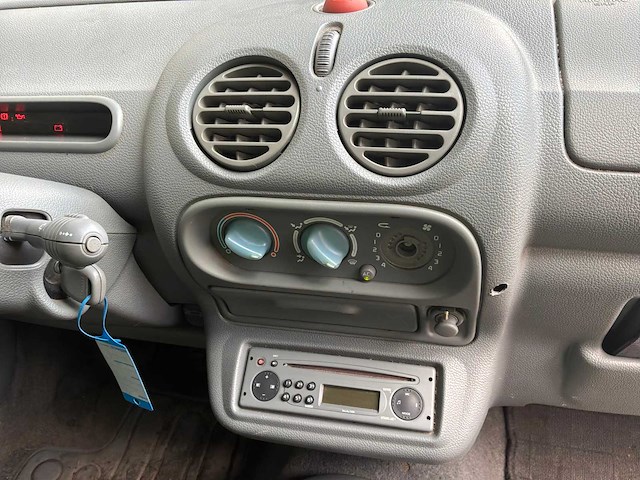 2005 renault twingo personenauto - afbeelding 5 van  20