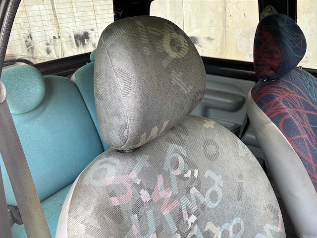 2005 renault twingo personenauto - afbeelding 9 van  20