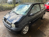 2005 renault twingo personenauto - afbeelding 1 van  17
