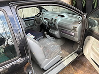 2005 renault twingo personenauto - afbeelding 9 van  17