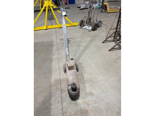 2005 rodac 152 garagekrik - afbeelding 1 van  5