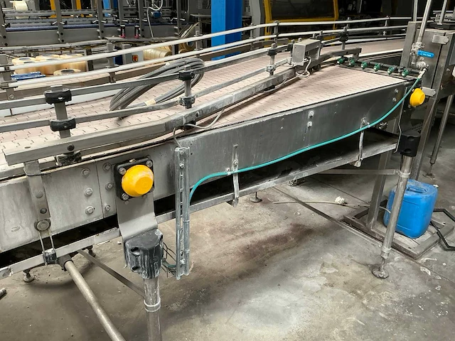 2005 sacmi labelling opera 200rf etiketteermachine - afbeelding 6 van  31