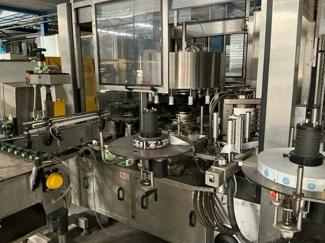 2005 sacmi labelling opera 200rf etiketteermachine - afbeelding 23 van  31