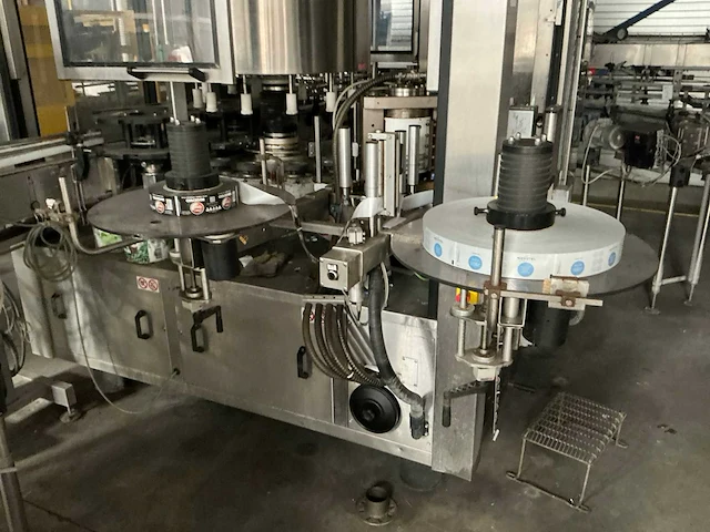 2005 sacmi labelling opera 200rf etiketteermachine - afbeelding 26 van  31