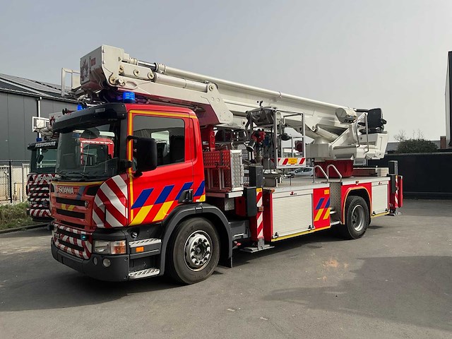 2005 scania db4x2/a12 ladderwagen - afbeelding 1 van  21