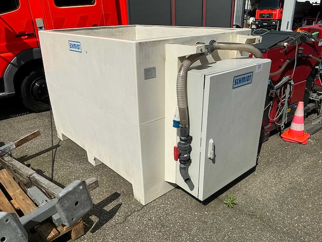 2005 schmidt p 2000/euro-plus zoutoplossingstation - afbeelding 1 van  8