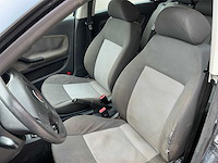 2005 seat ibiza personenauto - afbeelding 12 van  24