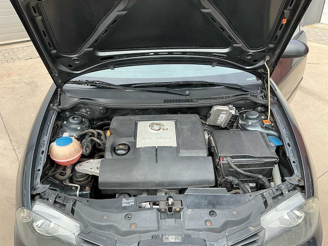 2005 seat ibiza personenauto - afbeelding 19 van  24