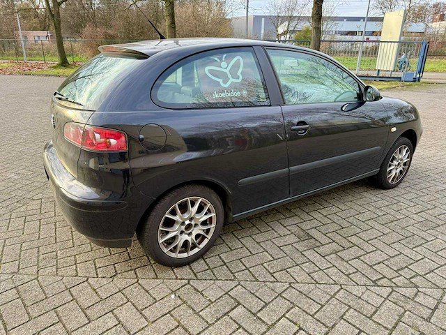 2005 seat ibiza personenauto - afbeelding 15 van  19