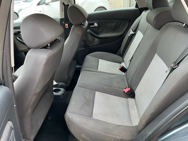2005 seat ibiza personenauto - afbeelding 4 van  14