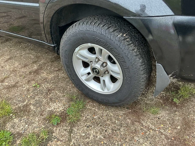 2005 ssangyong rexton 2.7 xdi - 4x4 - lichte vracht - afbeelding 17 van  31
