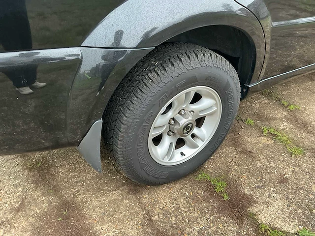 2005 ssangyong rexton 2.7 xdi - 4x4 - lichte vracht - afbeelding 25 van  31