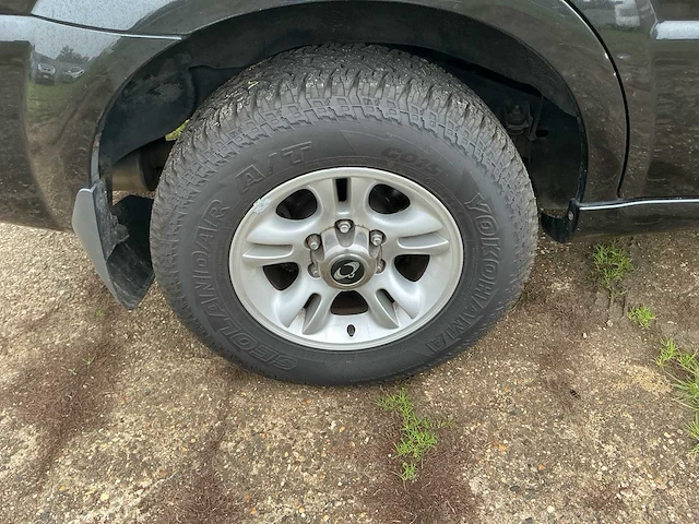 2005 ssangyong rexton 2.7 xdi - 4x4 - lichte vracht - afbeelding 26 van  31