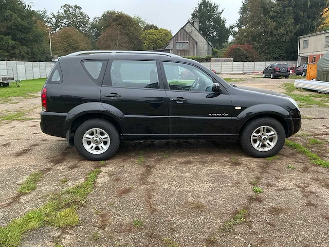 2005 ssangyong rexton 2.7 xdi - 4x4 - lichte vracht - afbeelding 21 van  31